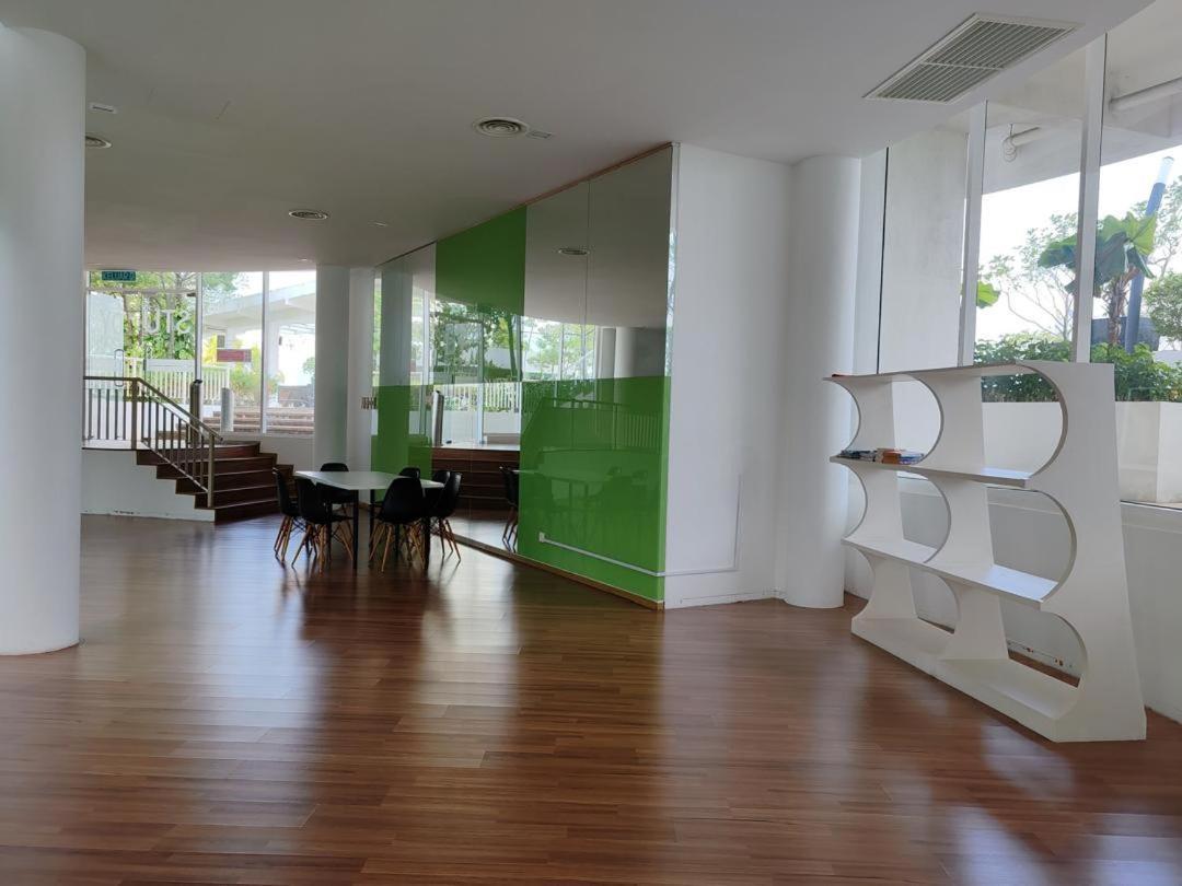 Apartment Seaview Vacation 3r3b 8pax