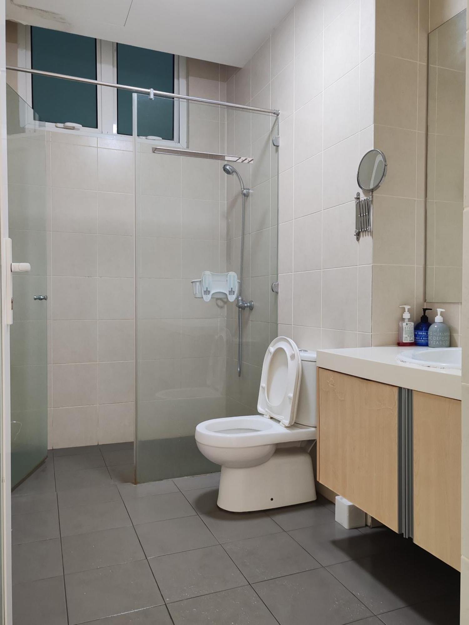 Seaview Vacation 3r3b 8pax Apartment