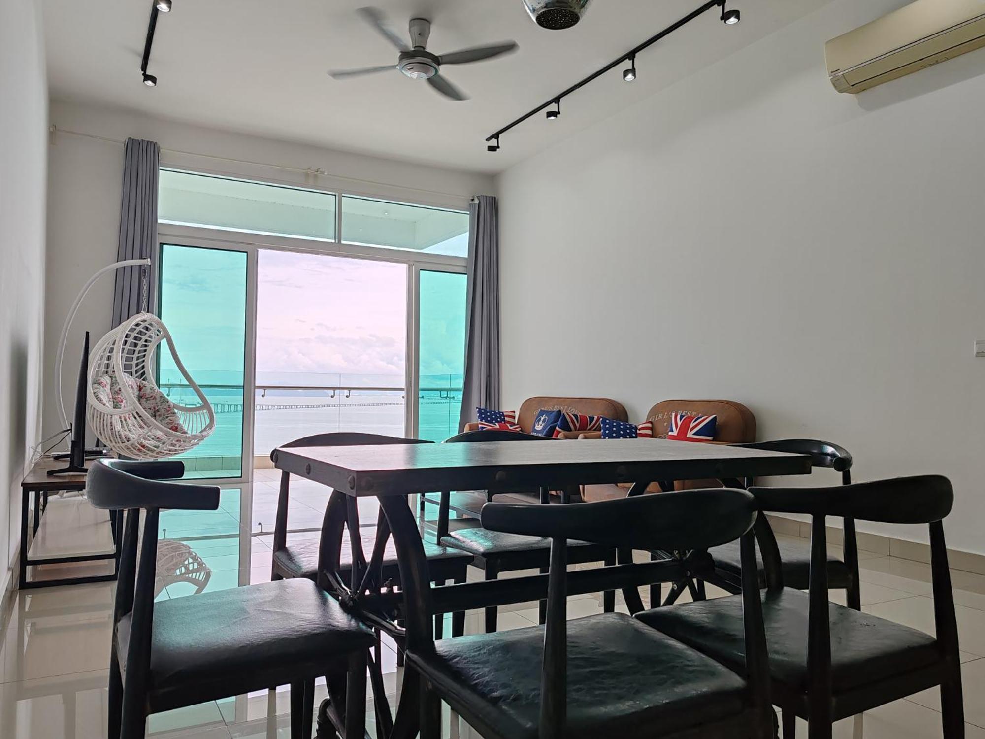 Apartment Seaview Vacation 3r3b 8pax Bayan Lepas