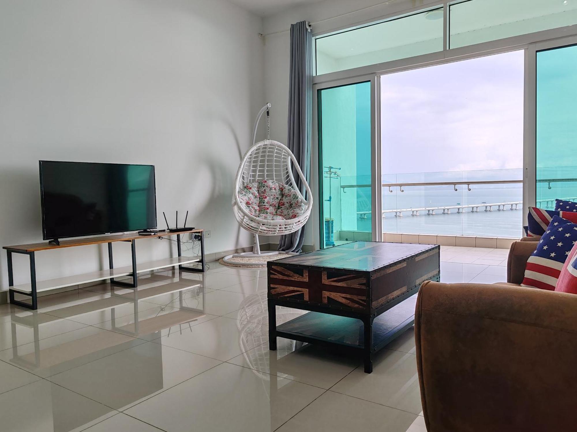 Seaview Vacation 3r3b 8pax Bayan Lepas